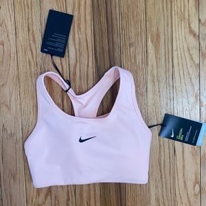 Nike Swoosh Bra